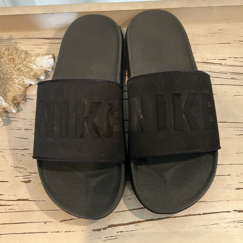 Nike slides - Picture 2 of 4